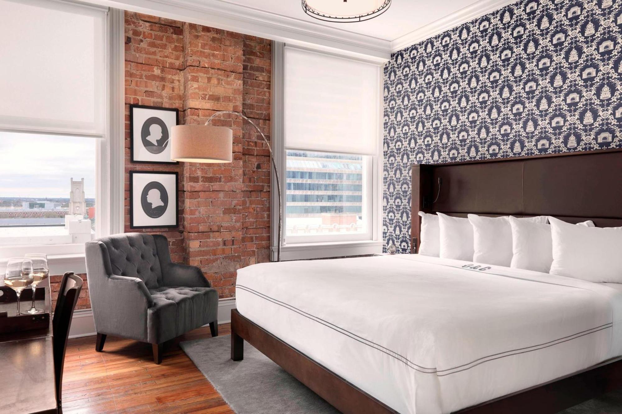 Hotel Q&c And Bar New Orleans, Autograph Collection