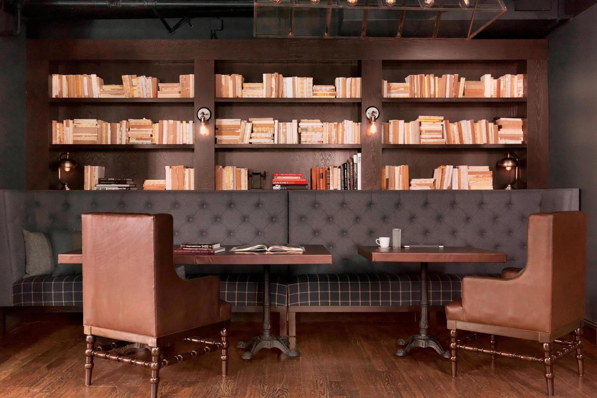 Q&c And Bar New Orleans, Autograph Collection Hotel 4*