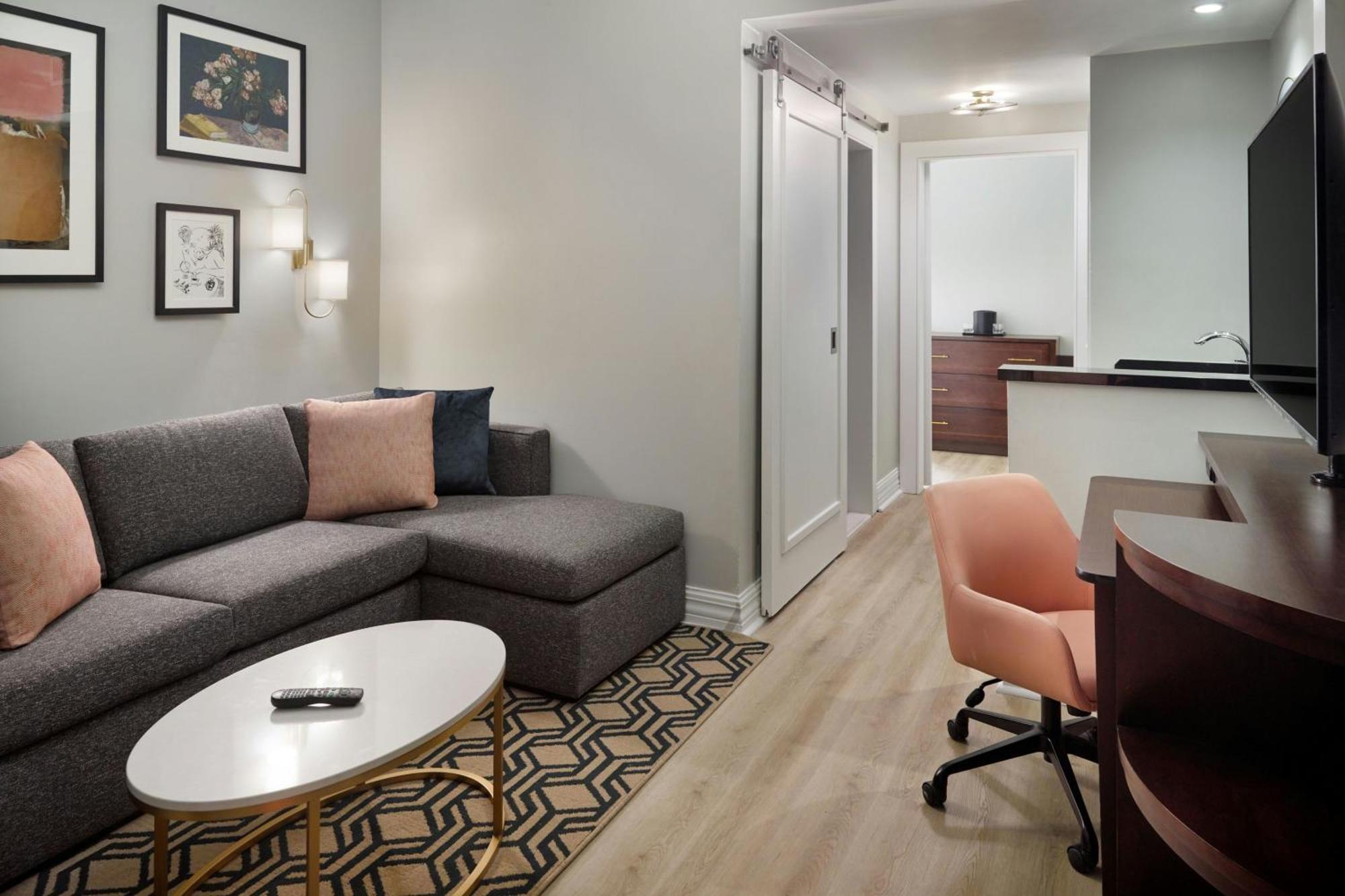 Hotel Courtyard By Marriott French Quarter/iberville