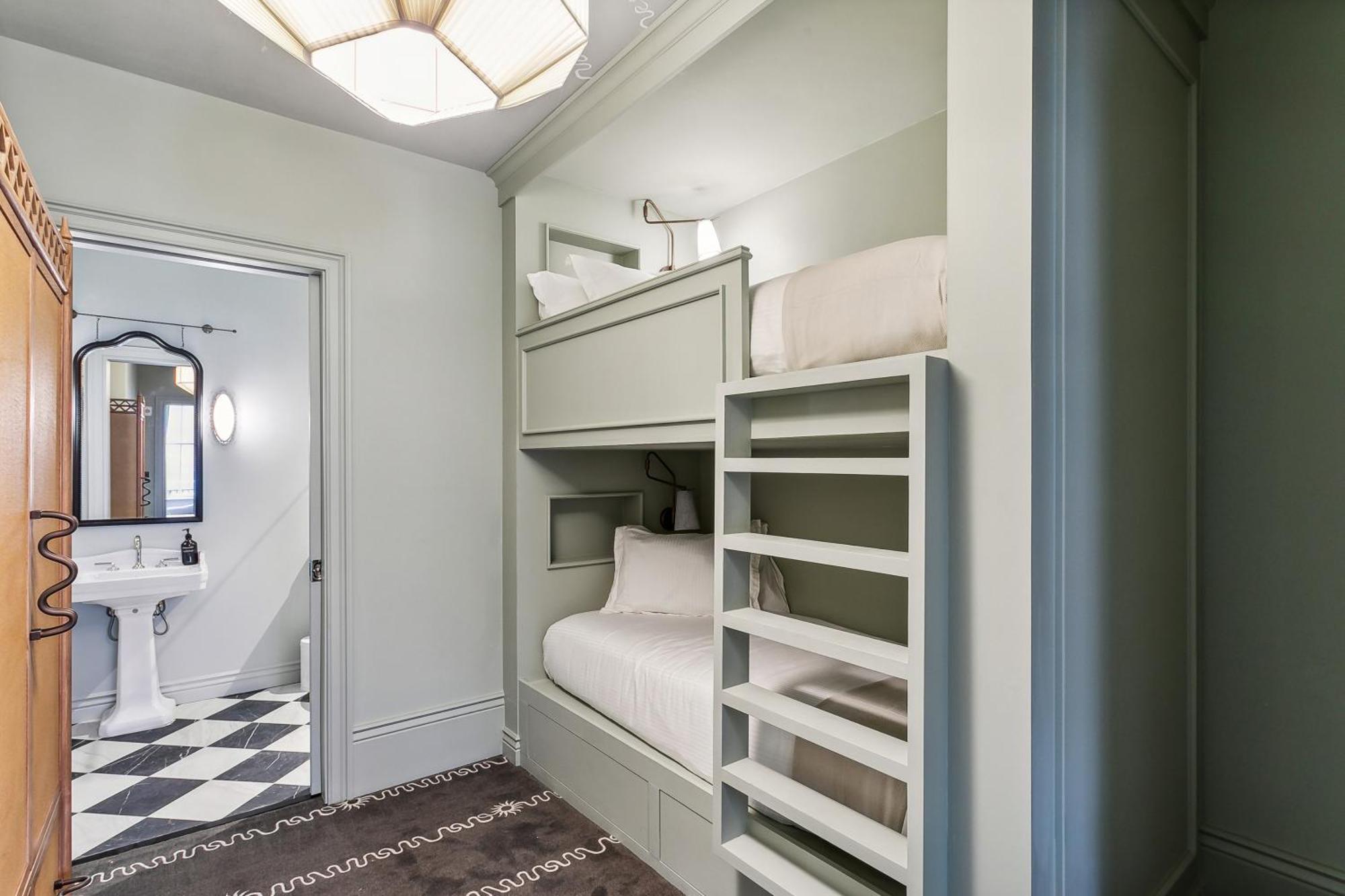 Aparthotel Perle *