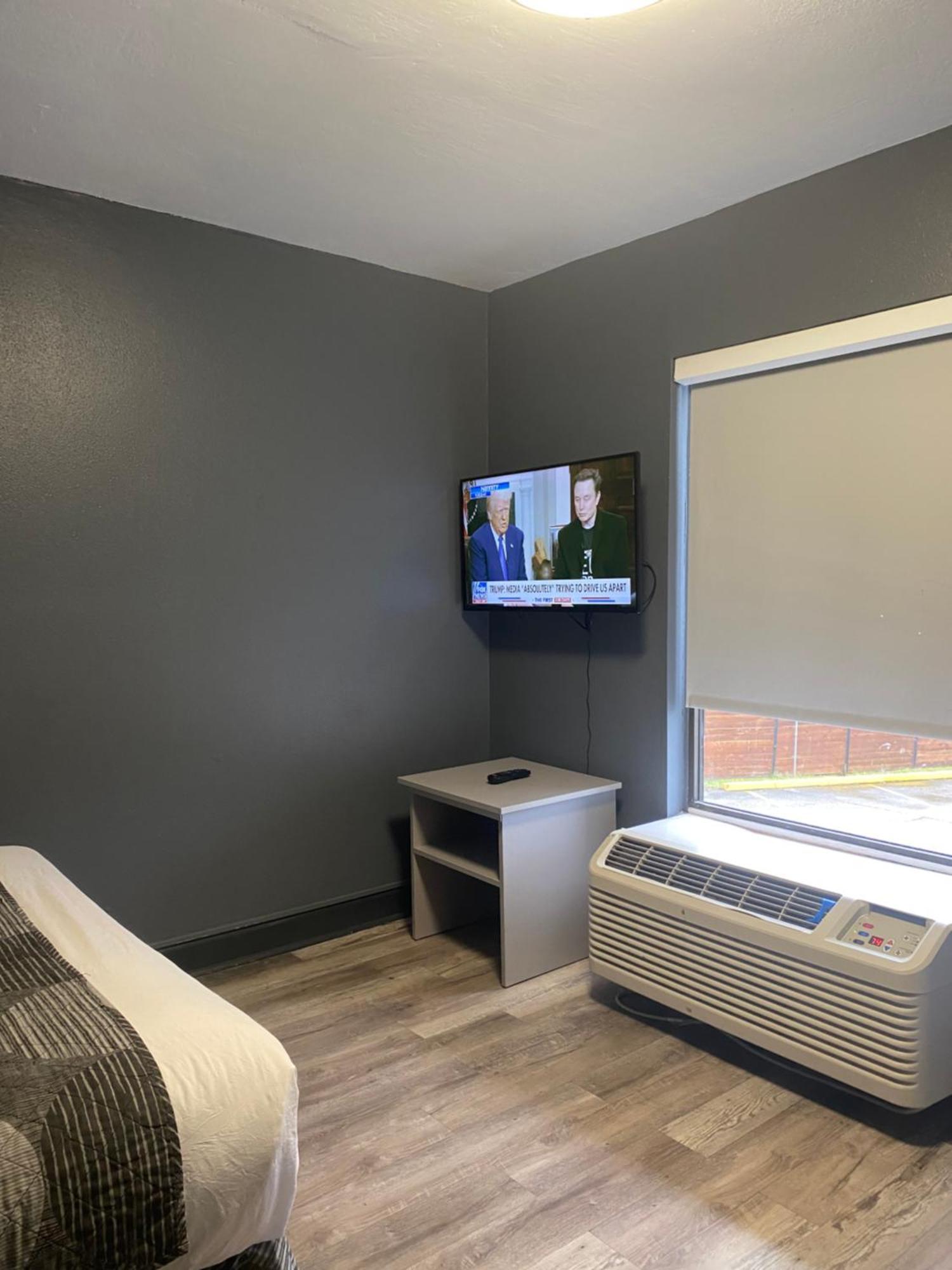 Hotel 10 Extended Stay Hotel New Orleans