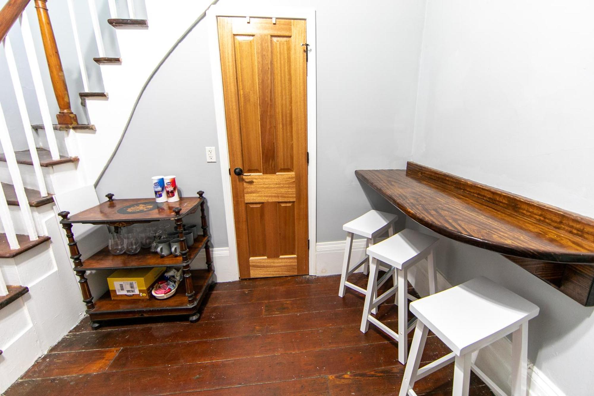 Ursulines Historic Creole Apartment