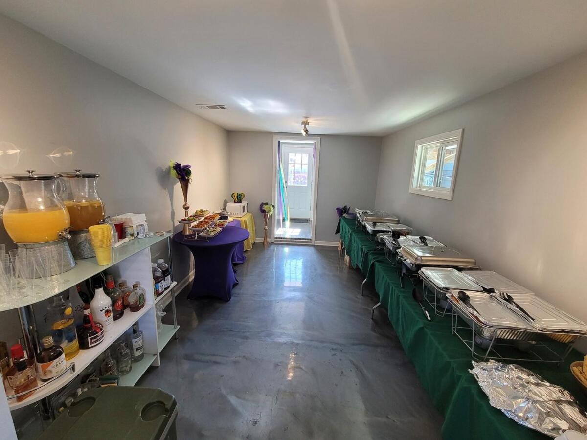 Lakeview Gem 10 Minutes To Superdome For Superbowl Holiday home New Orleans