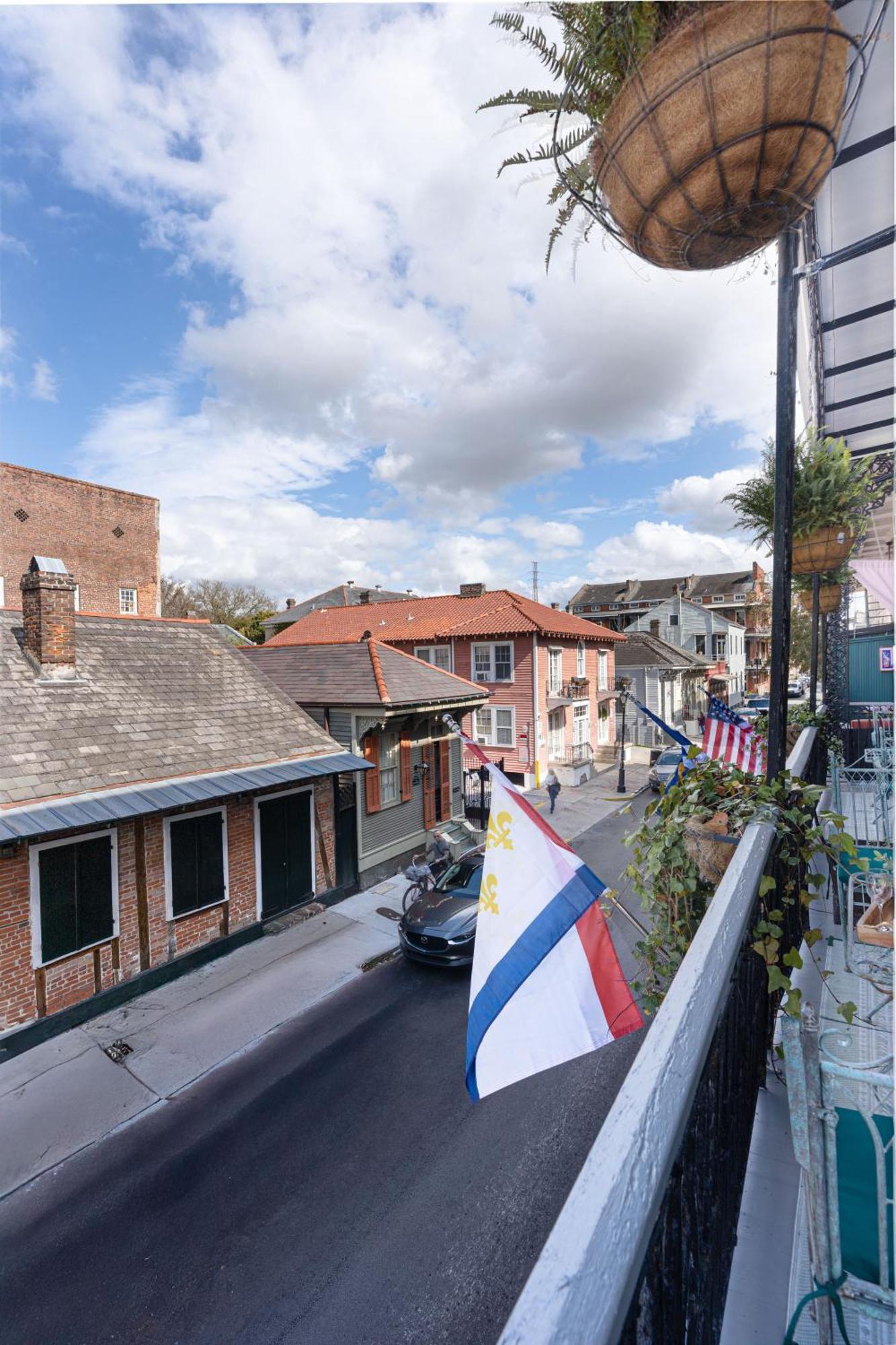 French Quarter Mansion Hotel