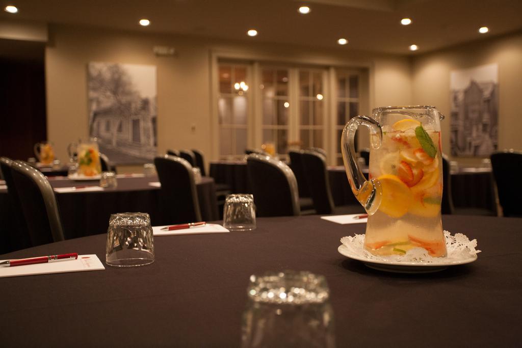 Mazarin 4*