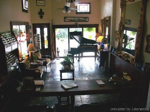 Historic Mardi Gras Inn New Orleans