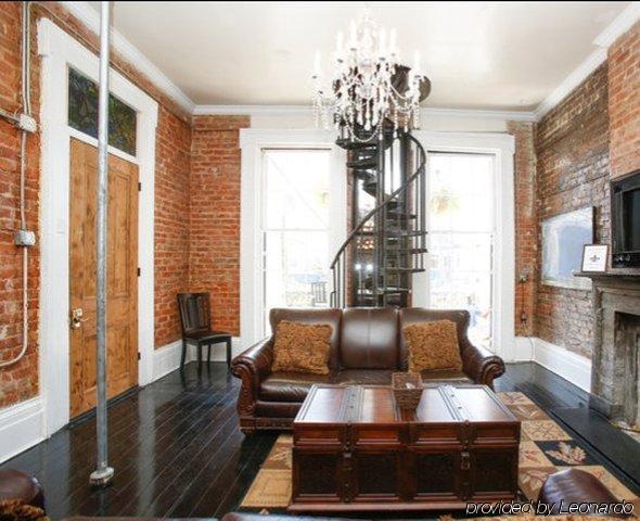 Fleur De Lis Mansion Bed & Breakfast 4*
