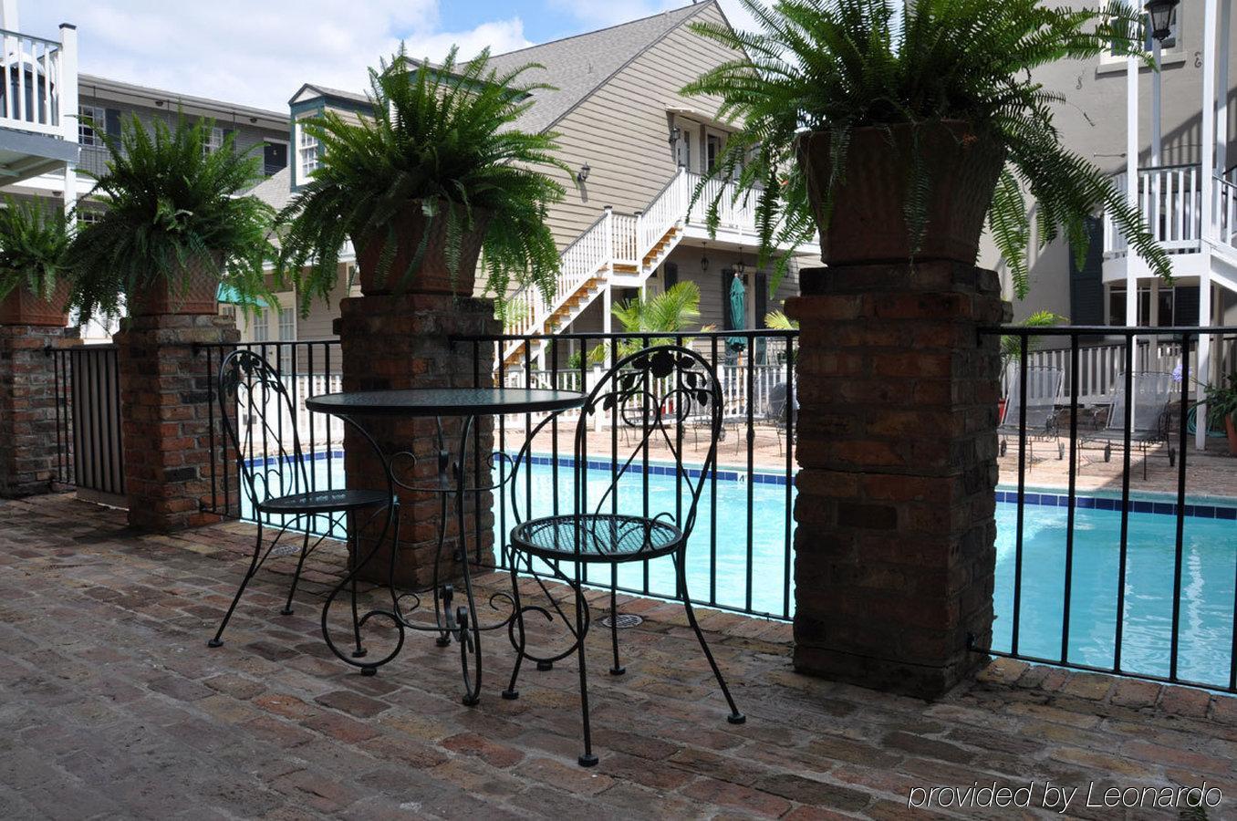 Courtyard By The French Quarter Hotel 3*