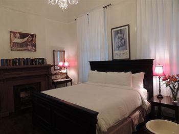 Hotel Lafitte & Bar 3*