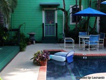 The House 3* New Orleans