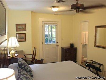 The House Bed & Breakfast New Orleans