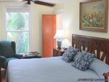 The House Bed & Breakfast 3*