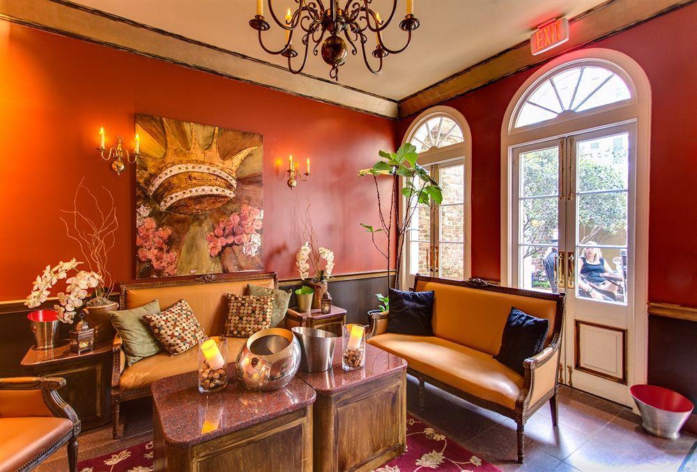 Mazarin Hotel