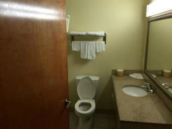 6-new Orleans, La - Near Downtown Hotel 2*