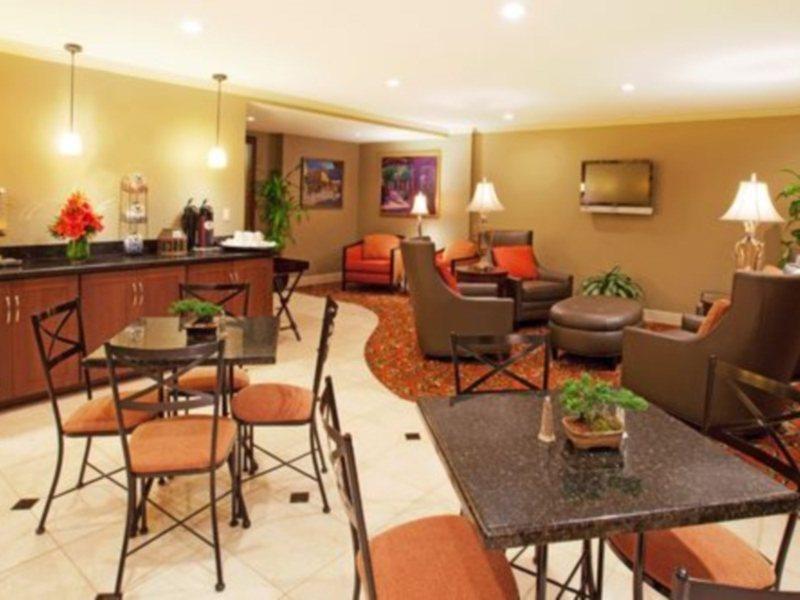 New Orleans-downtown Superdome By Ihg New Orleans