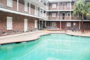 Midtown Hotel 2*