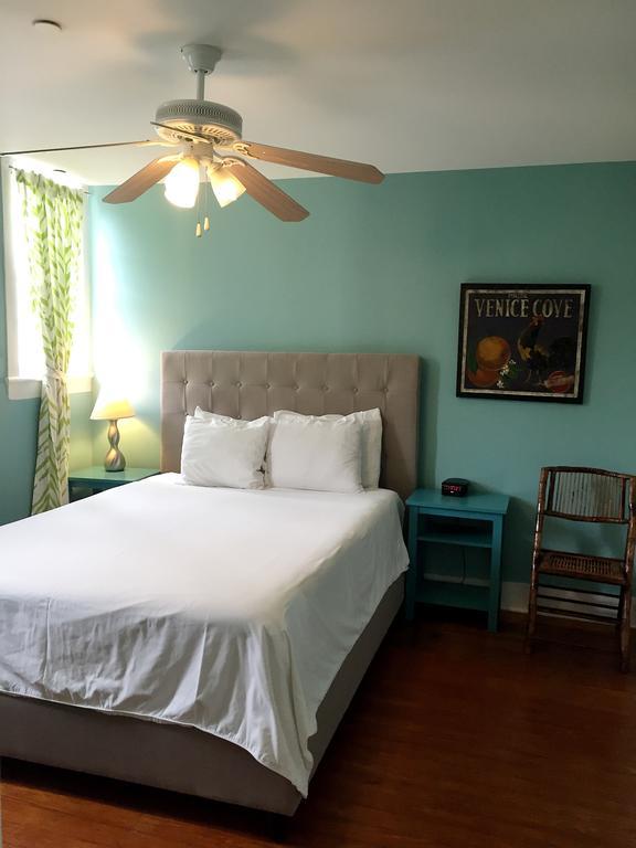 Creole Gardens And