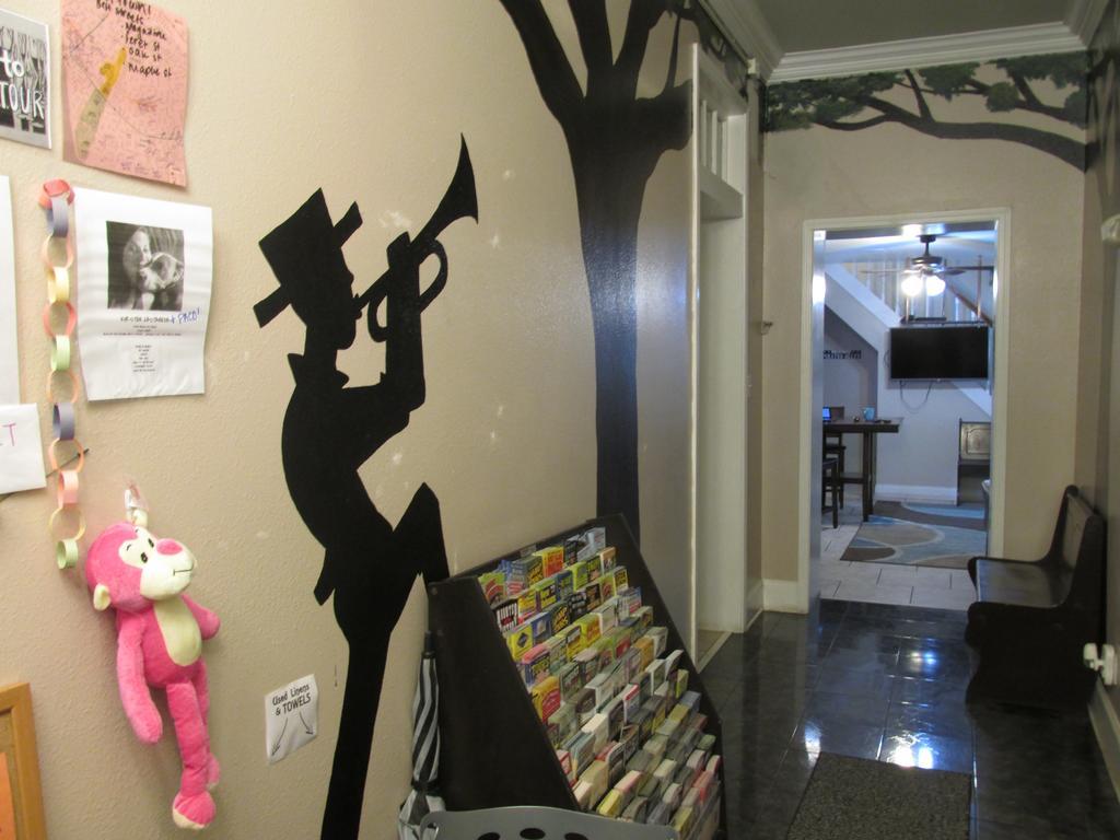 The Garden District House Hostel *