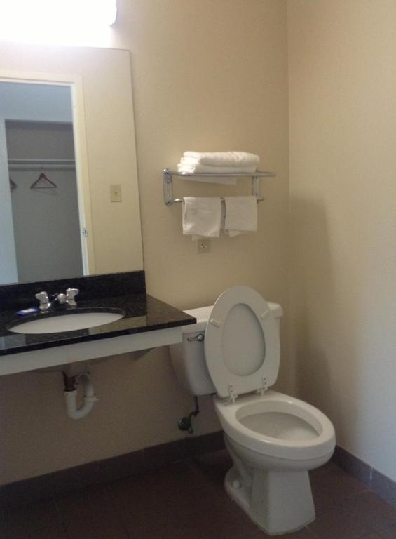 New Orleans Inn *
