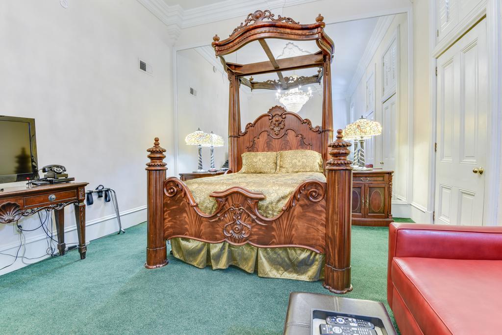 Chateau Orleans New Orleans