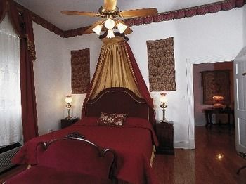 Hotel Hubbard Mansion