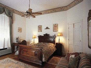 Hubbard Mansion 3* New Orleans