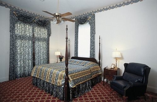 Hotel Hubbard Mansion 3*