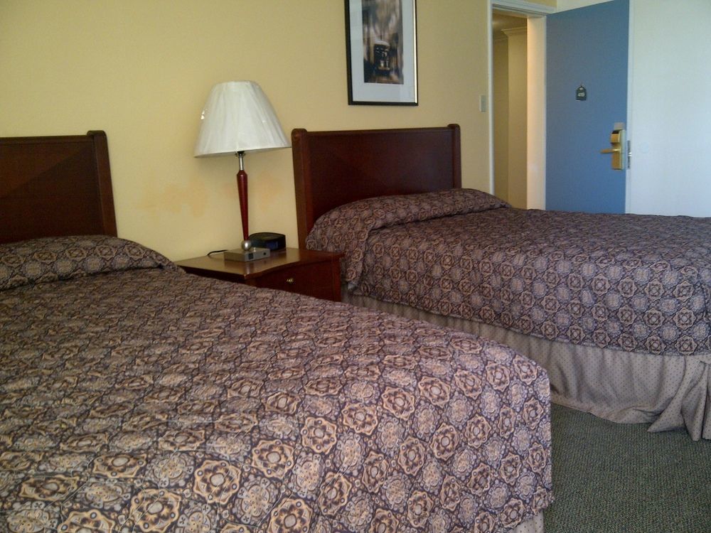 Midtown Hotel