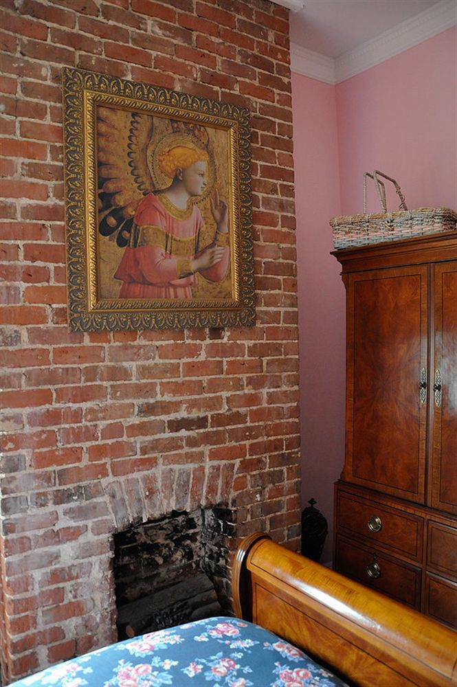 R&b Award Winning - Adult Only Bed & Breakfast 3*