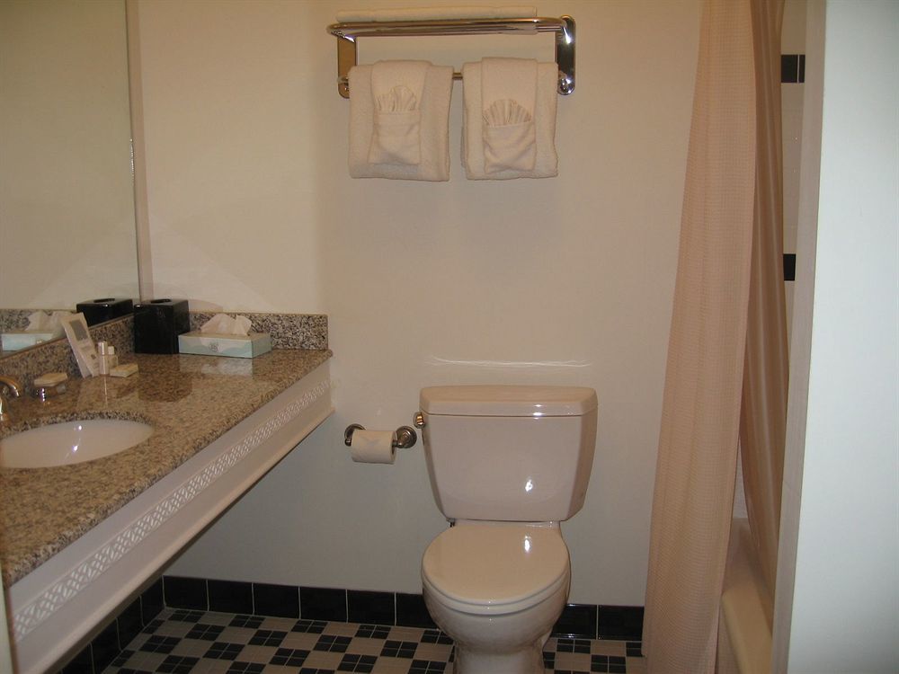 The Prytania Oaks Inn New Orleans