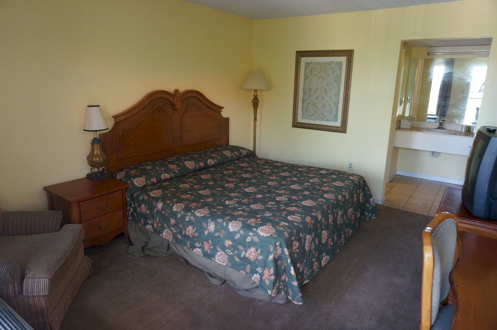 Hotel 10 Extended Stay