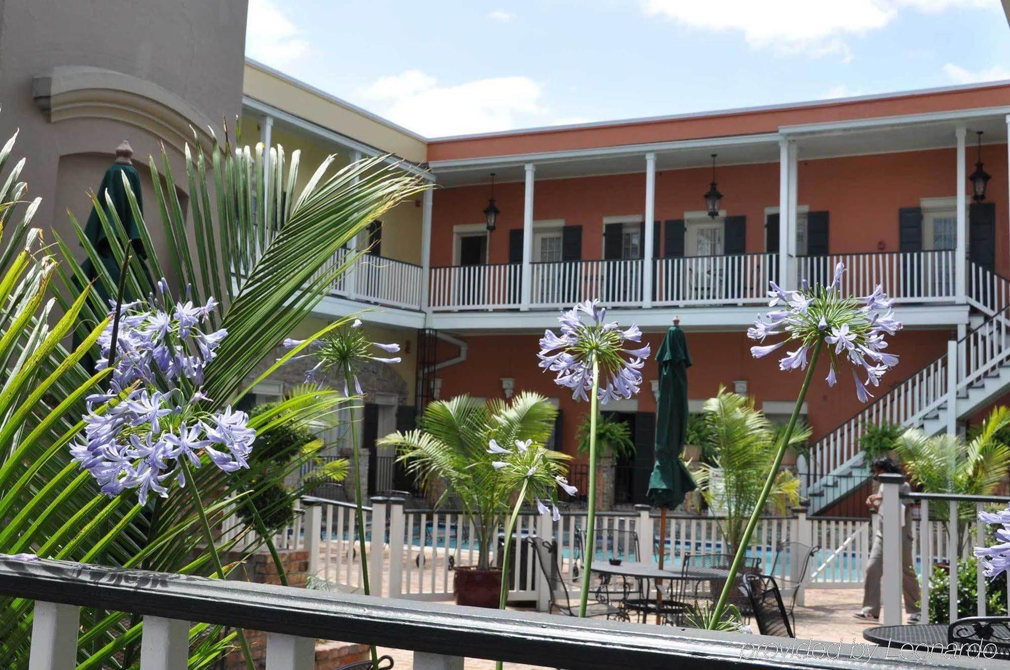Hotel Courtyard By The French Quarter