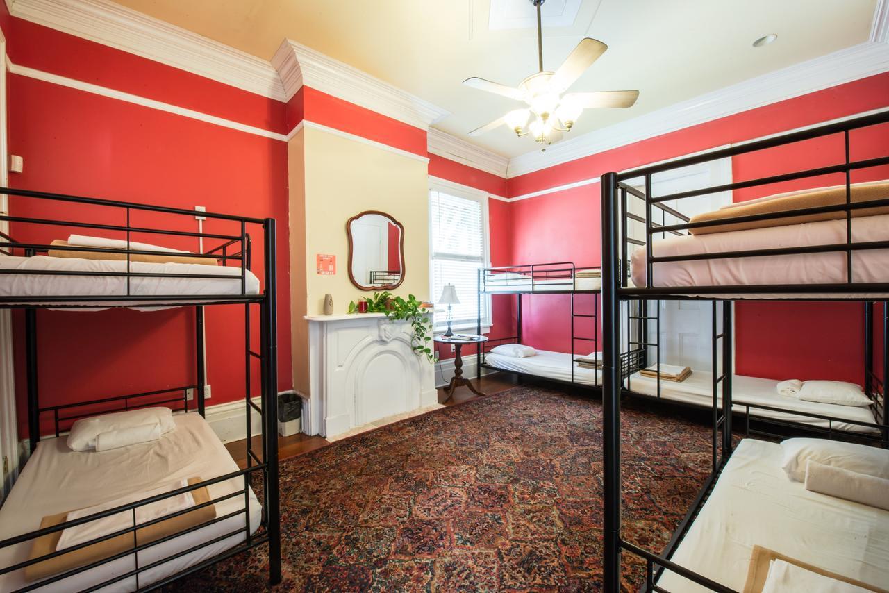 Hostel Hostel Auberge Nola