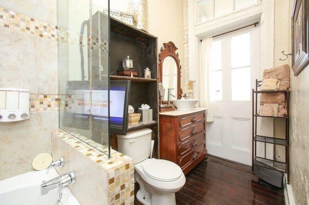 Bed & Breakfast Fleur De Lis Mansion 4*