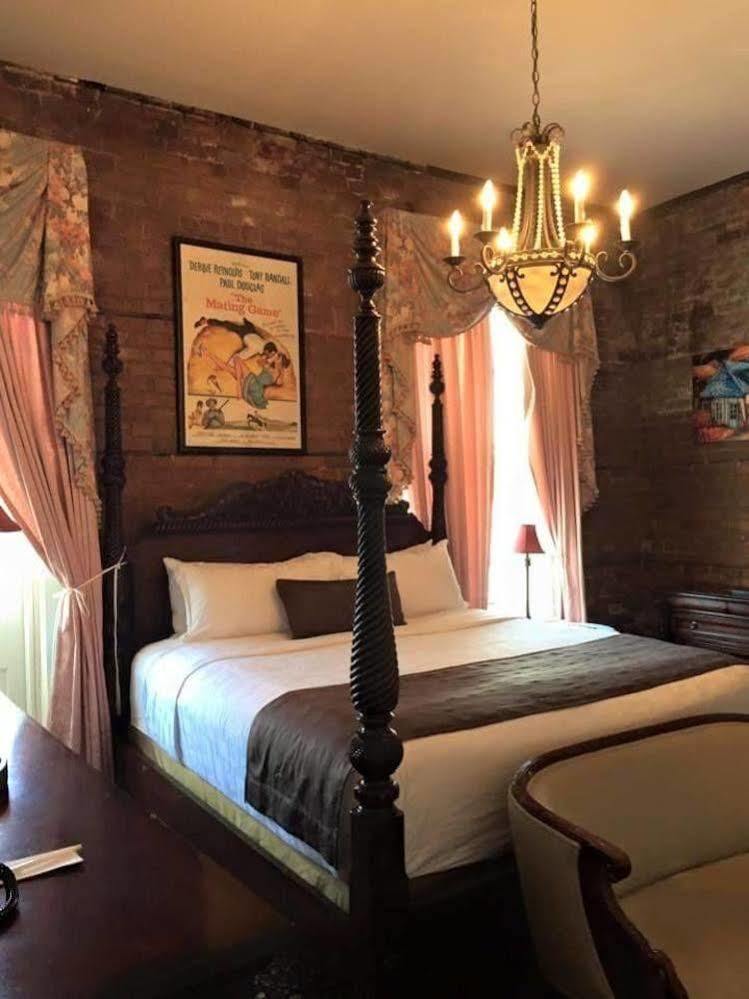 Hotel Lafitte & Bar 3*