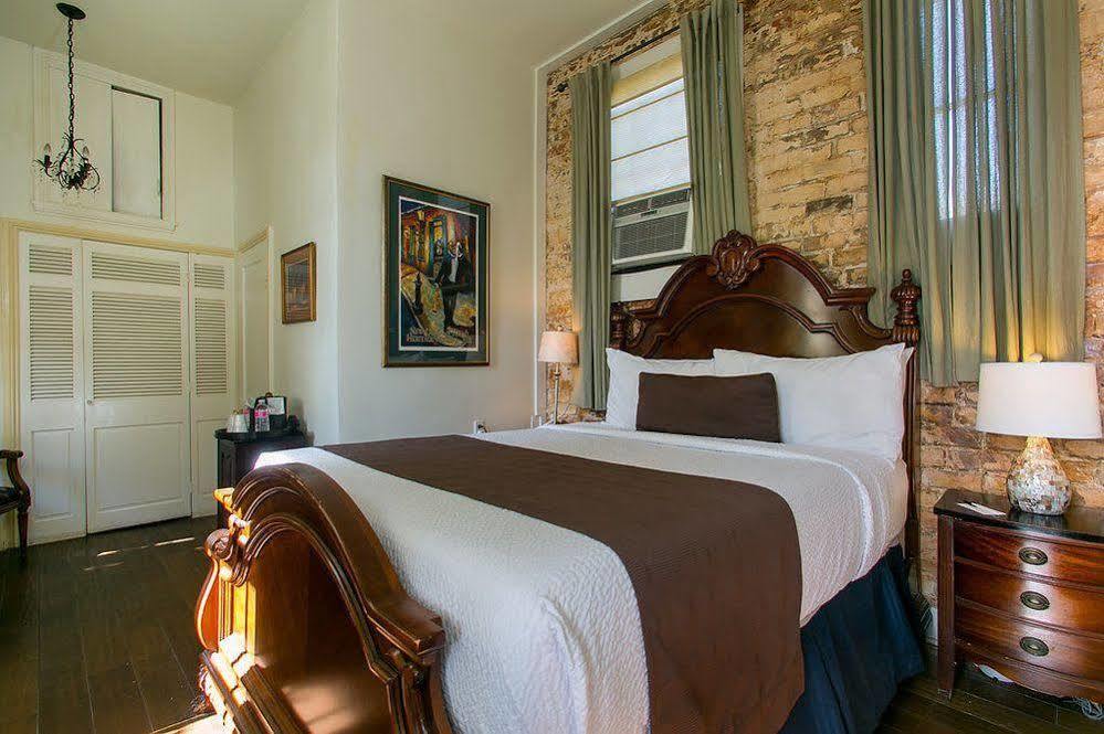 Lafitte & Bar Hotel