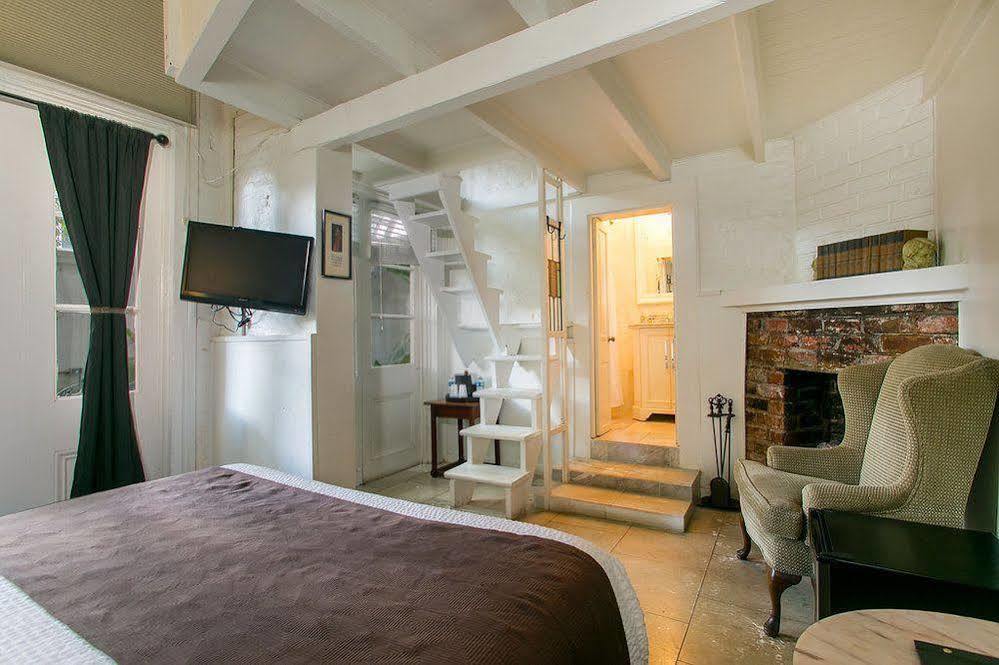 Lafitte & Bar Hotel 3*
