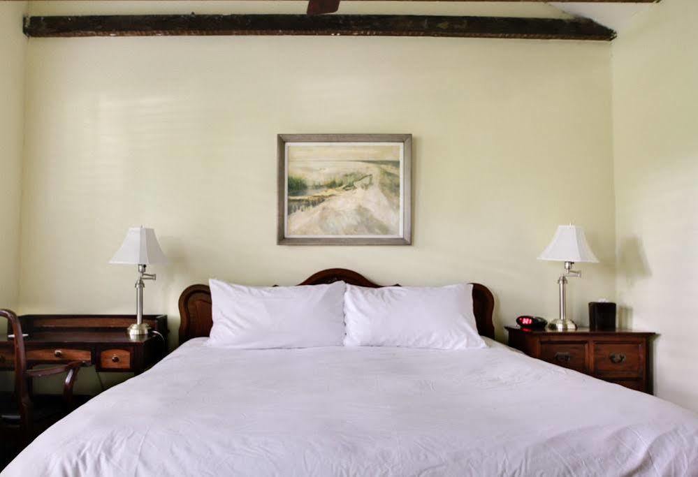 The House Bed & Breakfast New Orleans