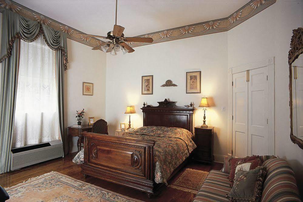 Hubbard Mansion New Orleans