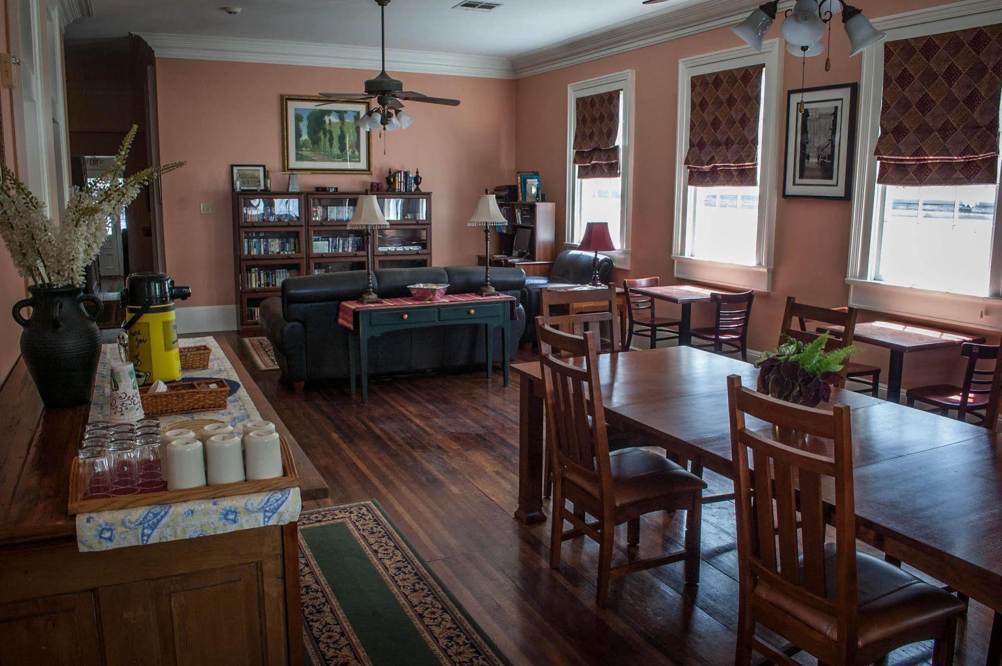 Bed & Breakfast Elysian Fields