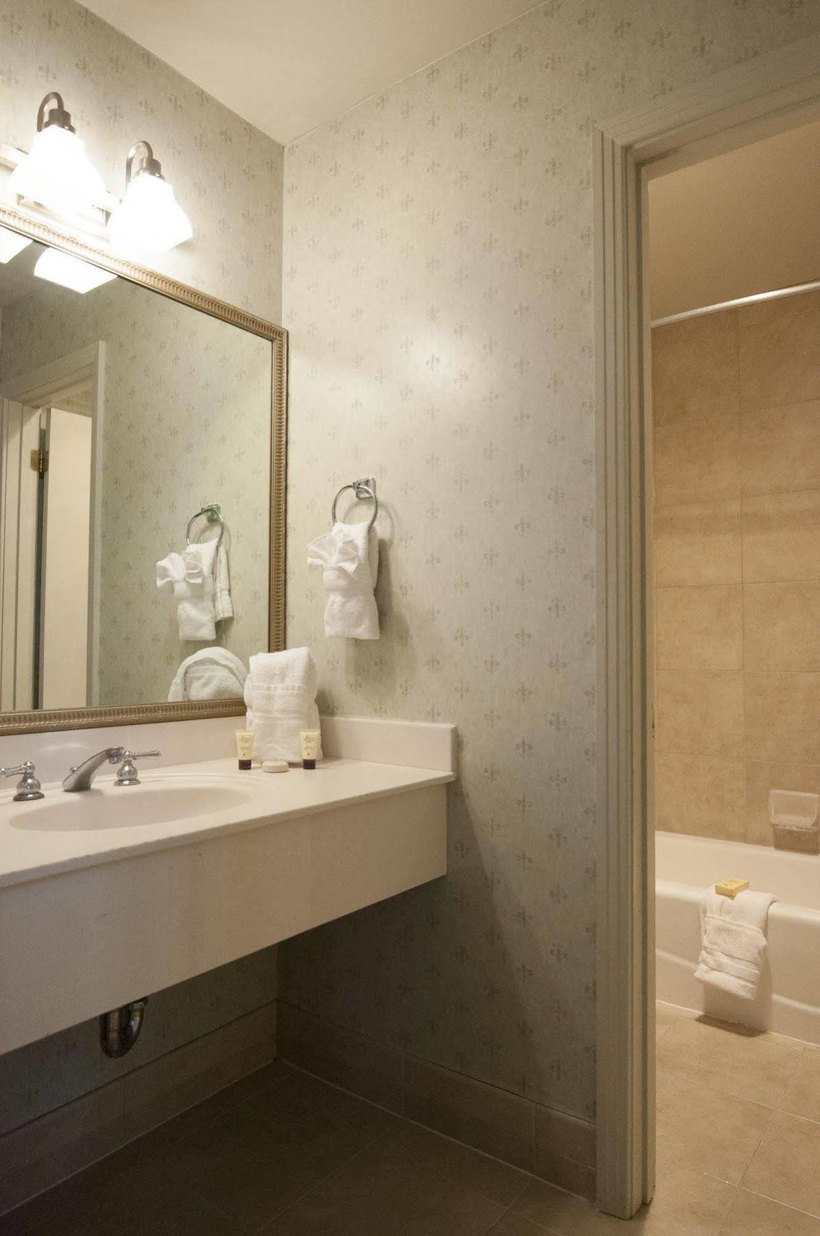Conti Hotel 3*
