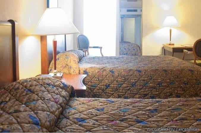 Midtown Hotel 2*