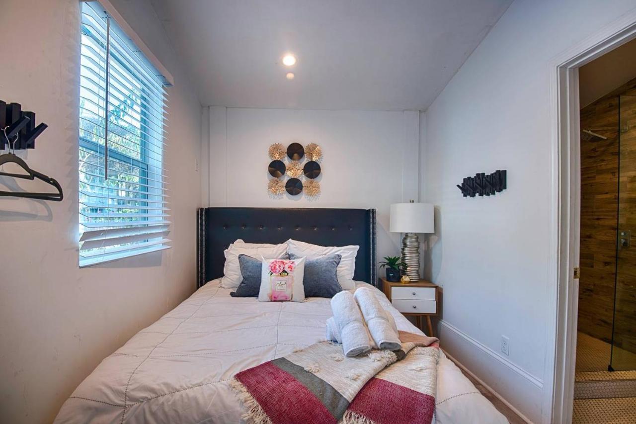 Villa Five Br - Sleeps 10! Steps From French Quarter New Orleans