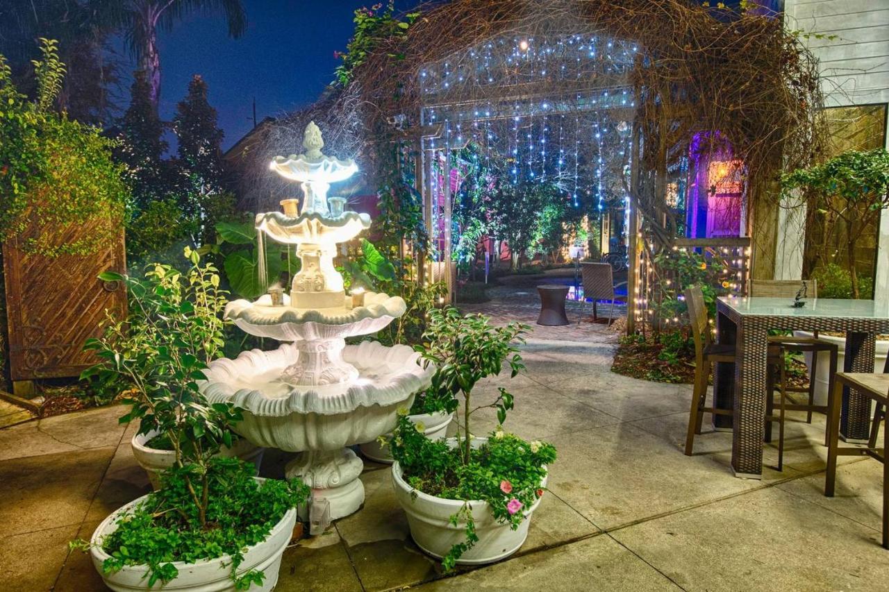 Villa Five Br - Sleeps 10! Steps From French Quarter