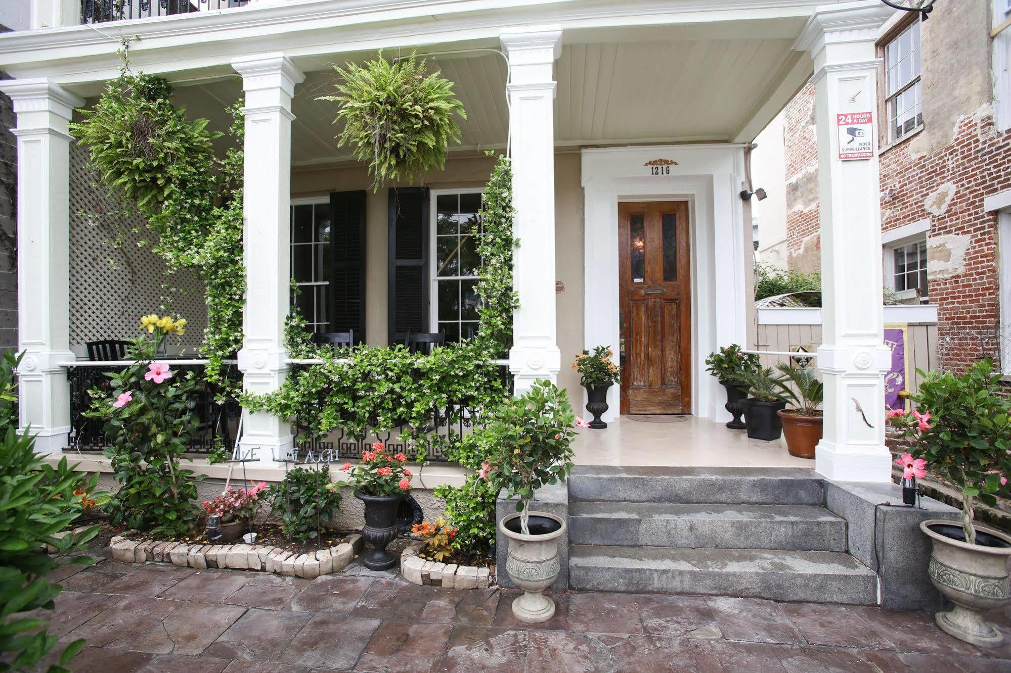 Fleur De Lis Mansion Bed & Breakfast 4*