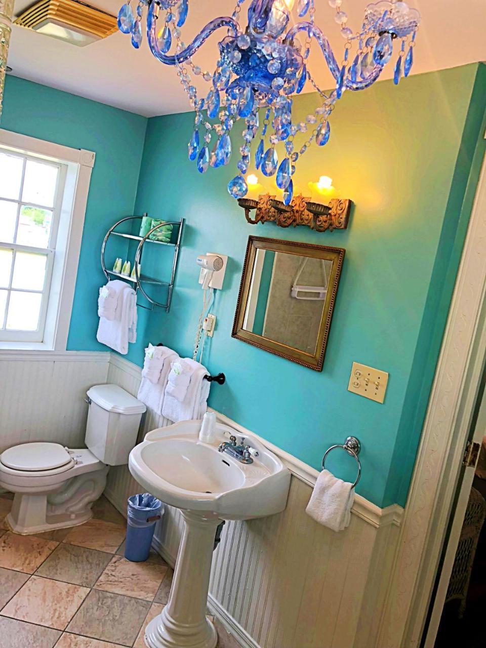 Inn Creole Gardens And 3*