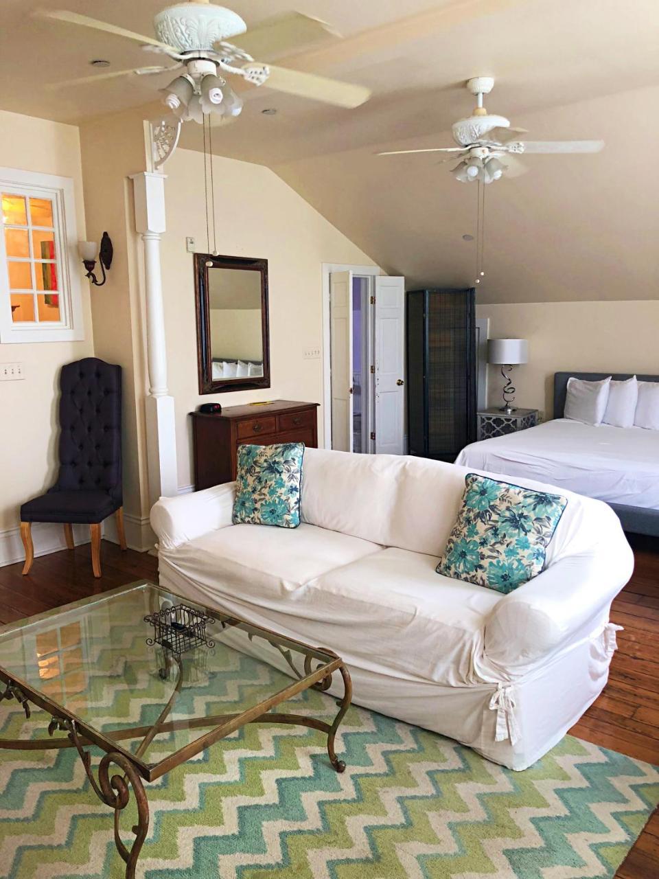 Creole Gardens And Inn 3*