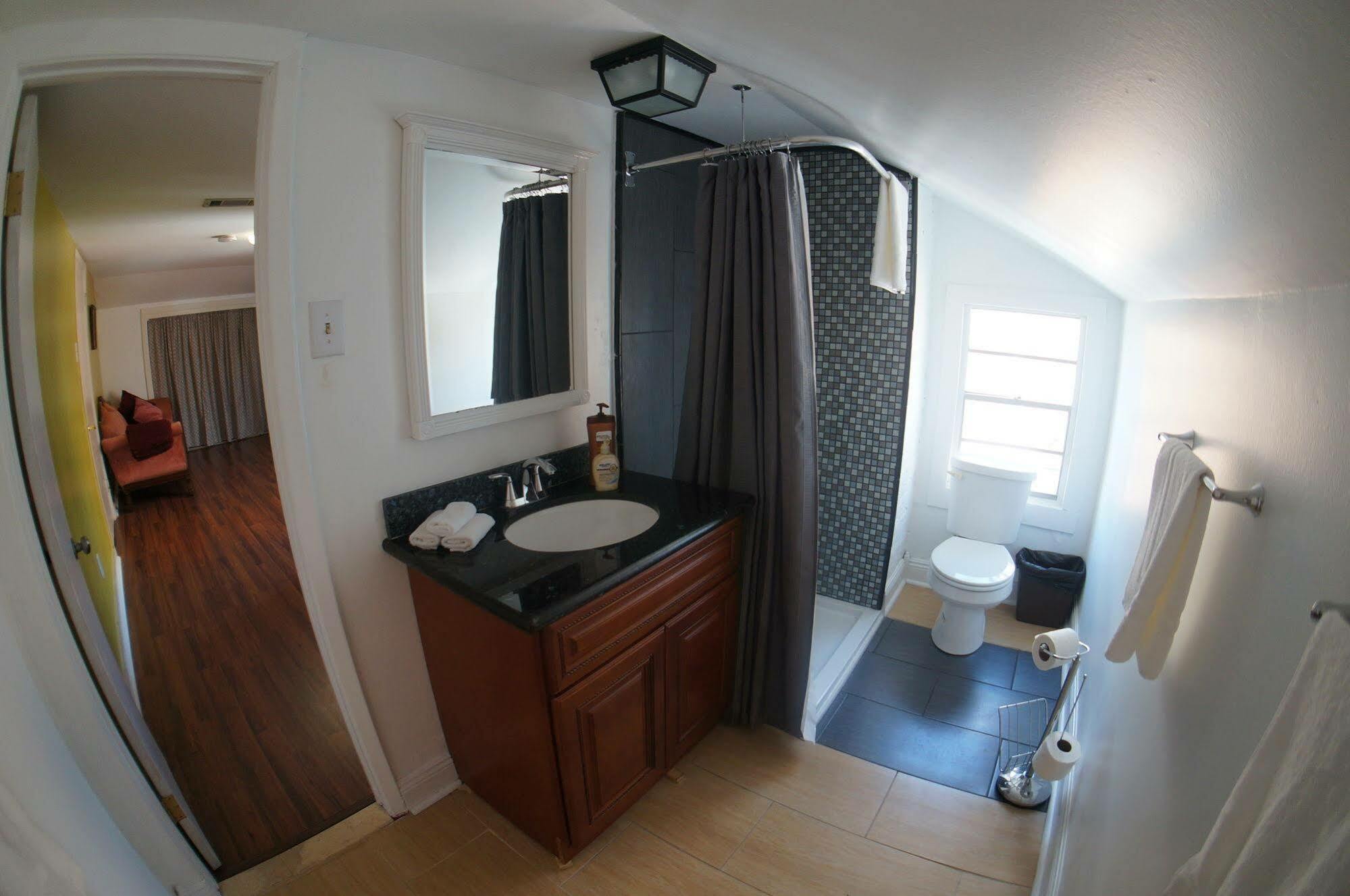 Hostel Auberge Nola New Orleans