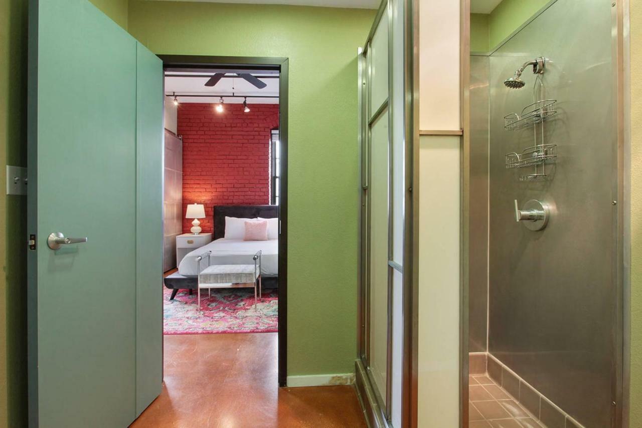 Delightful 2br/2ba Industrial In Nola By Domio Apartment *