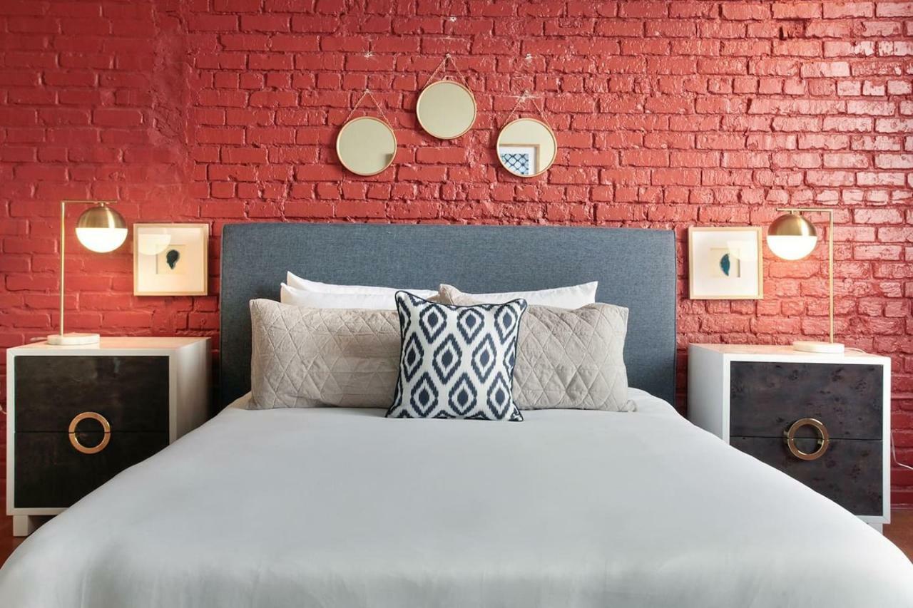 Delightful 2br/2ba Industrial In Nola By Domio